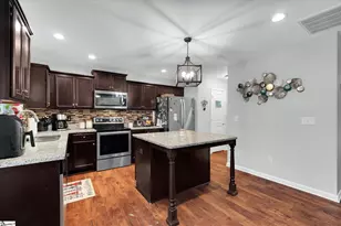 659 Markham Cir, Moore, SC 29369 - Photo 17