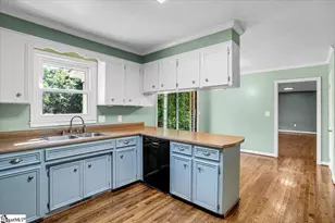 105 Middle Brook Rd, Greer, SC 29650 - Photo 11