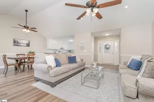 108 Brooke Lee Cir, Taylors, SC 29687 - Photo 5