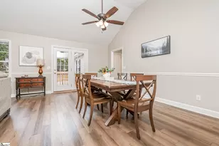 108 Brooke Lee Cir, Taylors, SC 29687 - Photo 7