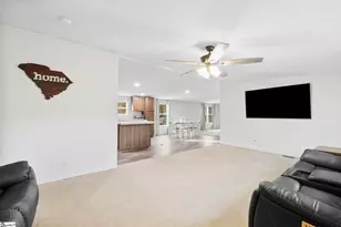 789 Abingdon Rd, Gaffney, SC 29340 - Photo 9