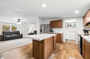 789 Abingdon Rd, Gaffney, SC 29340 - Photo 13