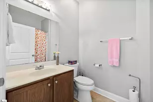 338 Shallow Dr, Taylors, SC 29687 - Photo 9