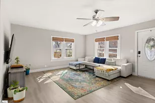 6550 Mountain View Rd, Taylors, SC 29687 - Photo 9