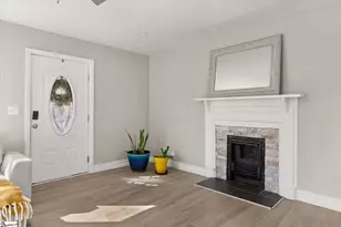 6550 Mountain View Rd, Taylors, SC 29687 - Photo 7