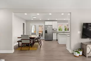 6550 Mountain View Rd, Taylors, SC 29687 - Photo 11