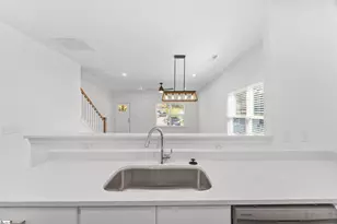 13B Jamison St, Greenville, SC 29611 - Photo 11
