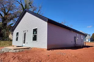 106 New St, Gaffney, SC 29304 - Photo 3