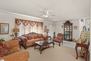 100 Stratford Rd, Greenville, SC 29605 - Photo 3