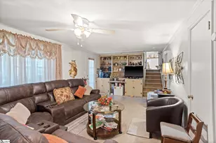 100 Stratford Rd, Greenville, SC 29605 - Photo 17