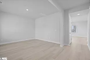 414 Granby Trl, Easley, SC 29642 - Photo 3