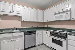 350 W Pointe Dr, Spartanburg, SC 29301 - Photo 13