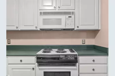 350 W Pointe Drive, Spartanburg, SC 29301 - Photo 15