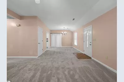 350 W Pointe Drive, Spartanburg, SC 29301 - Photo 7