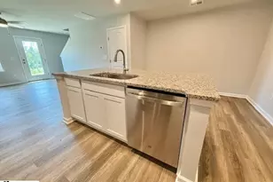 1265 Forestbrook Ln, Spartanburg, SC 29303 - Photo 5