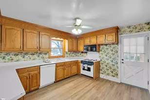 119 Beechwood Dr, Inman, SC 29349 - Photo 11