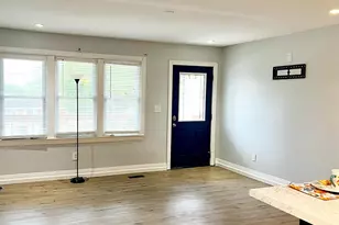 319 Jacquline Ln, Greenville, SC 29607 - Photo 5