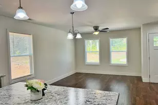 1735 Inman Rd, Wellford, SC 29385 - Photo 11