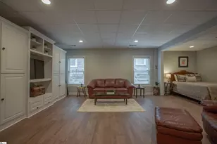 321 W Earle St, Greenville, SC 29609 - Photo 35