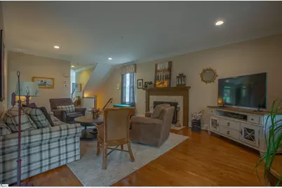 321 W Earle Street, Greenville, SC 29609 - Photo 15