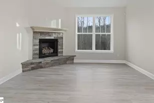 620 Forden Dr, Wellford, SC 29385 - Photo 15