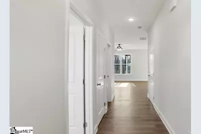 532 Landseer Drive, Landrum, SC 29356 - Photo 5