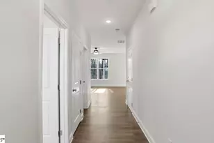 532 Landseer Drive, Landrum, SC 29356 - Photo 5