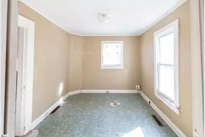 106 Williams Street, Laurens, SC 29360 - Photo 25