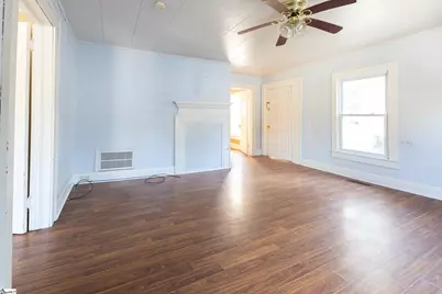 106 Williams Street, Laurens, SC 29360 - Photo 11