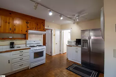 2 Burgundy Drive, Greenville, SC 29615 - Photo 7