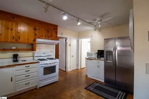 2 Burgundy Dr, Greenville, SC 29615 - Photo 7