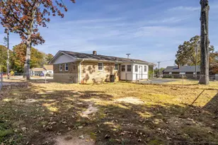 806 S B St, Easley, SC 29640 - Photo 5