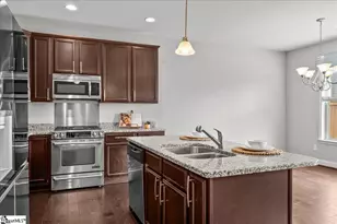 219 Downs Rd, Greenville, SC 29617 - Photo 11