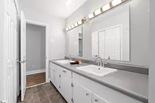 18 Dera St, Greenville, SC 29615 - Photo 21