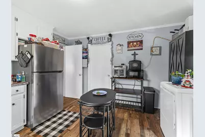 204 Martha Dendy Drive, Clinton, SC 29325 - Photo 9