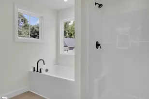 6 Eastwood Ct, Taylors, SC 29687 - Photo 13