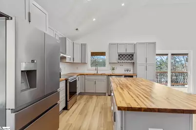 418 Kenwood Drive, Westminster, SC 29693 - Photo 13