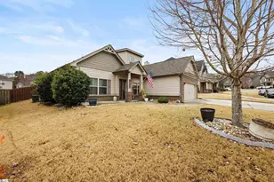 105 Verdana Ct, Simpsonville, SC 29680 - Photo 3