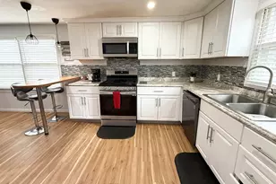 703 S Harper St, Laurens, SC 29360 - Photo 9