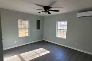 204 Kelly St, Laurens, SC 29360 - Photo 7