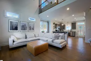 4 Vest St, Travelers Rest, SC 29690 - Photo 7