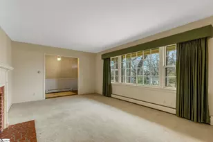 8 Roe Ct, Greenville, SC 29617 - Photo 7