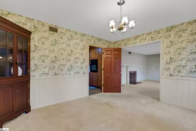 8 Roe Court, Greenville, SC 29617 - Photo 13