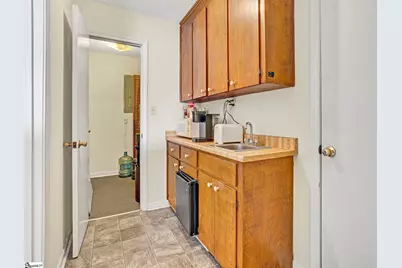 328 Hillcrest Drive, Laurens, SC 29360 - Photo 15