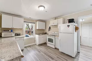 114A Simpson St, Iva, SC 29655 - Photo 7