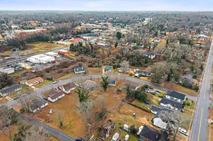 405 E Hampton Ave, Spartanburg, SC 29306 - Photo 27