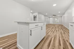 405 E Hampton Ave, Spartanburg, SC 29306 - Photo 13