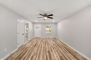 405 E Hampton Ave, Spartanburg, SC 29306 - Photo 9