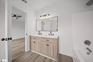 203 Tripmont Ct, Simpsonville, SC 29680 - Photo 23