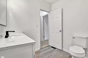 300 Crooked Creek Dr, Campobello, SC 29322 - Photo 21